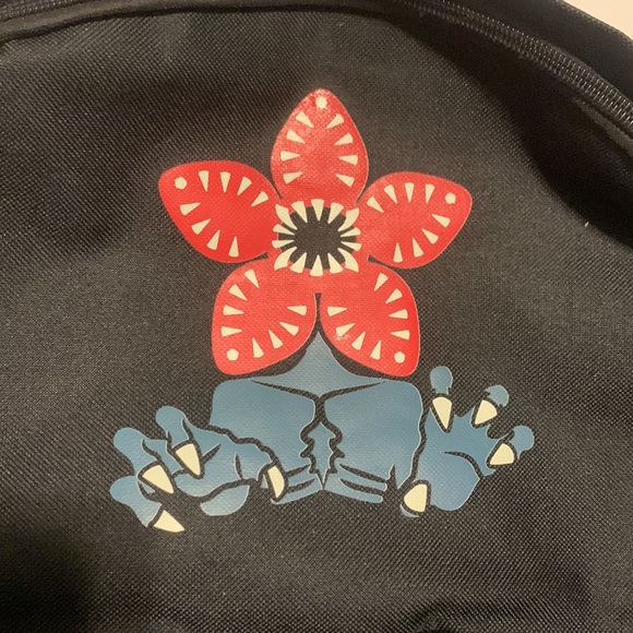 Stranger Things backpack 🎒 - Picture 3 of 9